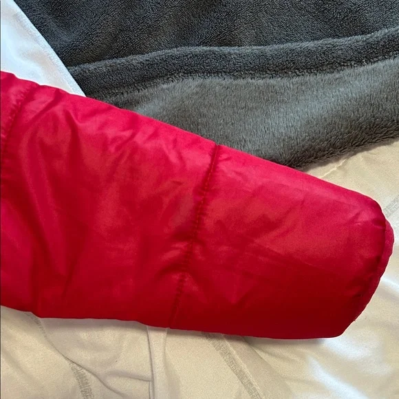 Joe Fresh Red Puffer Jacket - Picture 6 of 6